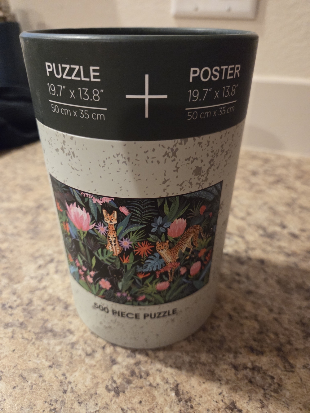 NWT Puzzle-Welcome To The Jungle World